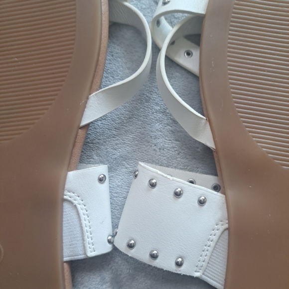 Lane Bryant Spring White Sandals Women's Slip On Slide Studded Size 8.5 W - Picture 13 of 14